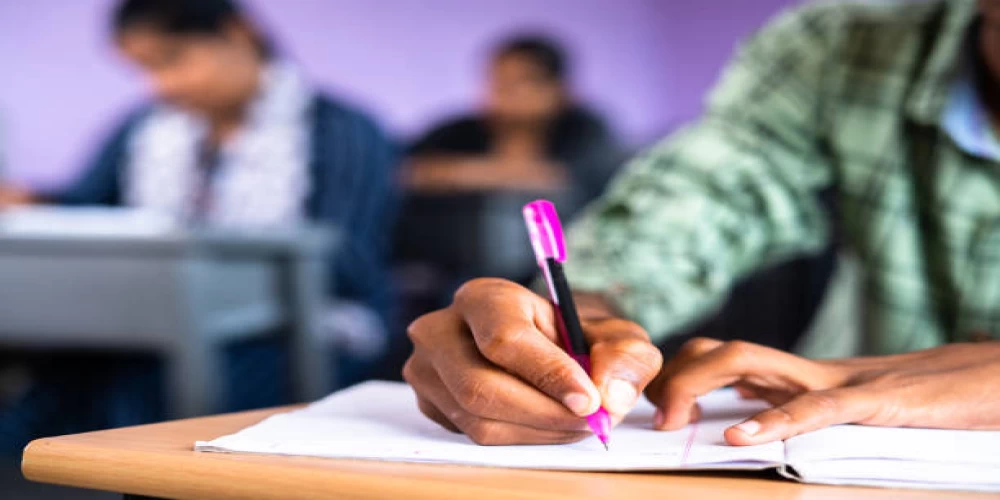 Cabinet approves PM-Vidyalaxmi scheme to provide financial support to meritorious students Cabinet approves PM-Vidyalaxmi scheme to provide financial support to meritorious students